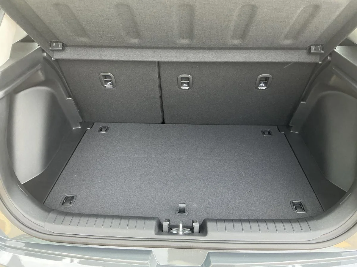 New 2026 Grey Hyundai Preferred image 35