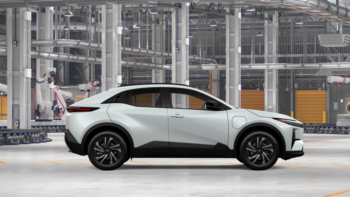 New 2026 Wind Chill Pearl Toyota SE image 12