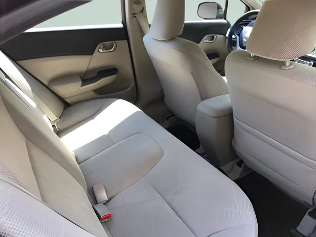 Used 2012  Honda LX image 12