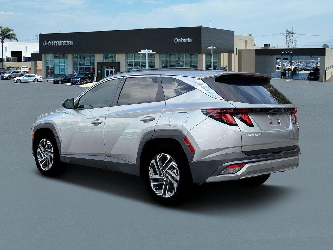 New 2026 Silver Hyundai SEL Plus image 4