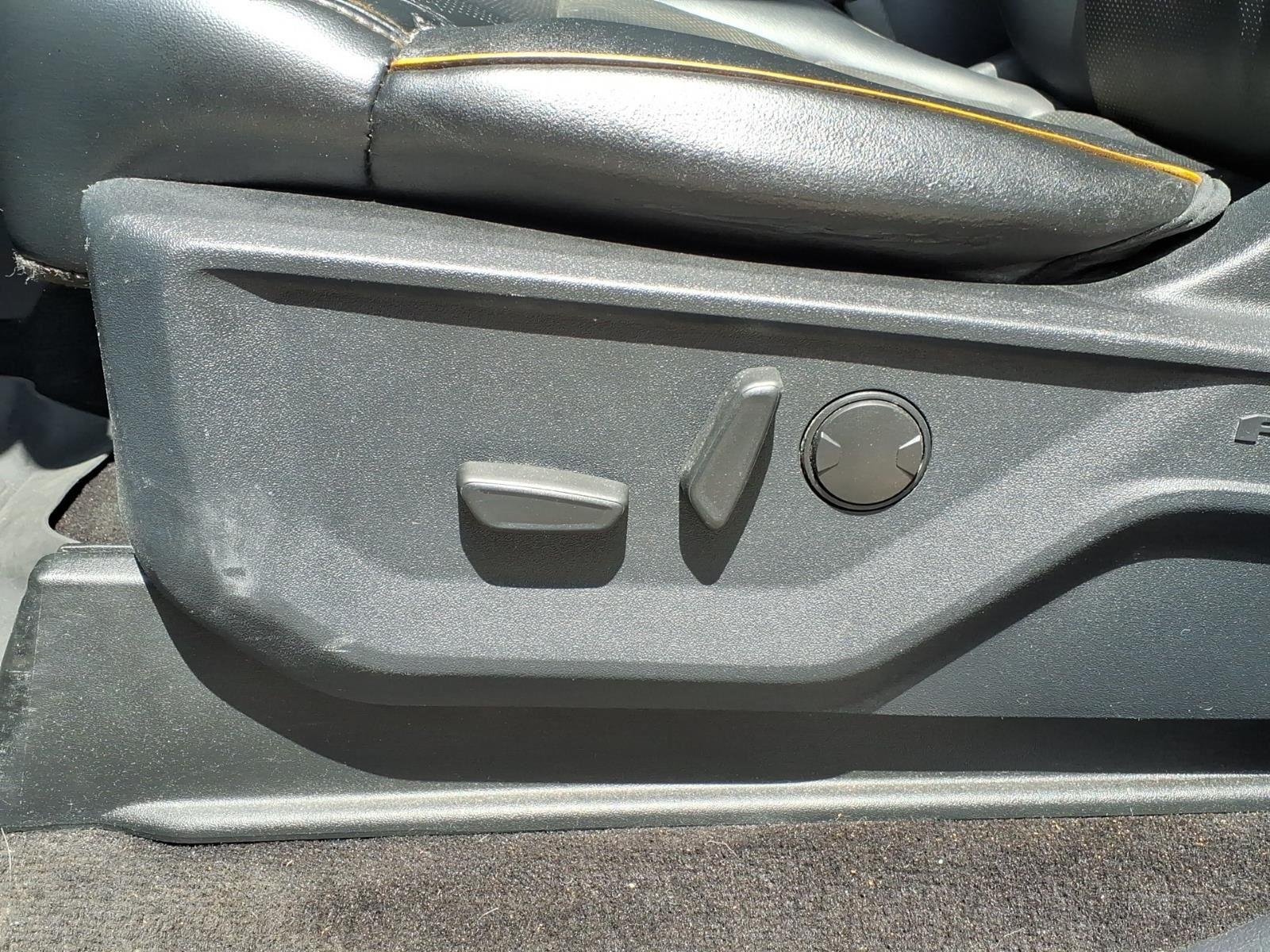 Used 2022 Iconic Silver Metallic Ford Tremor image 23