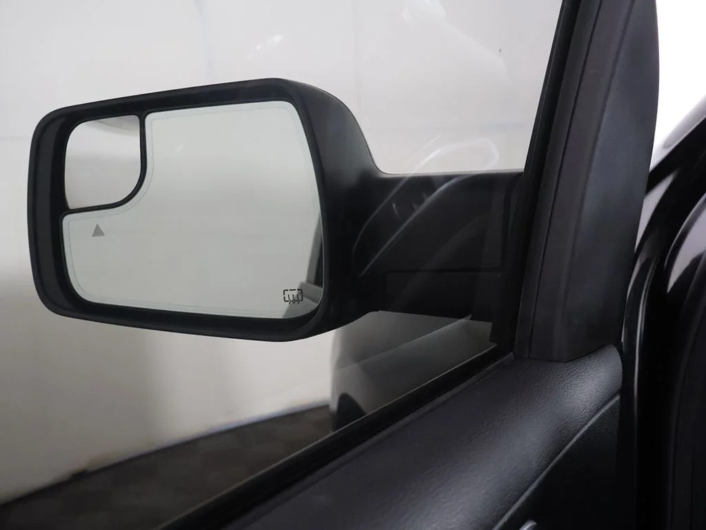 Used 2019 Black Ram Big Horn/Lone Star image 28