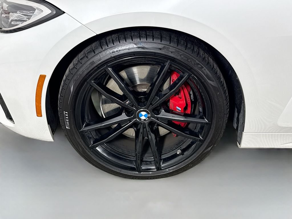 Used 2021 White BMW M440i xDrive image 31