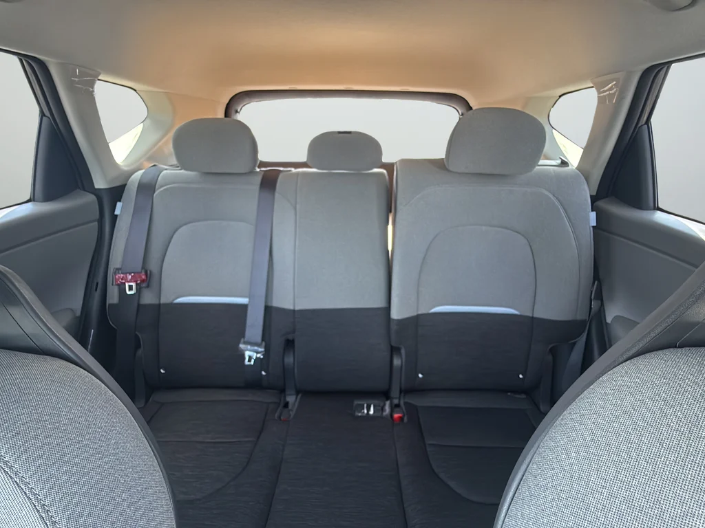 New 2027 Gray Kia S image 29