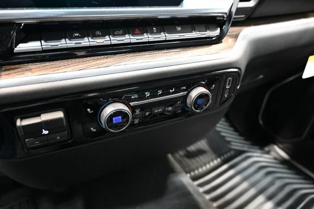 2026 Chevrolet Silverado 1500 LT - Photo 18