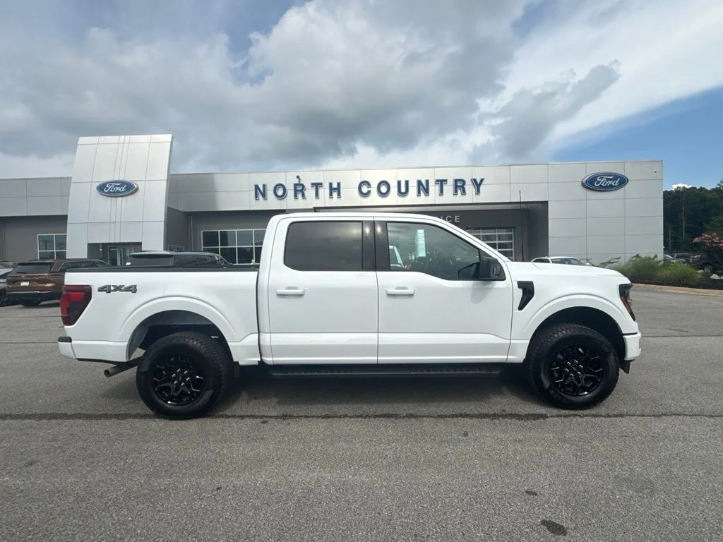 Used 2025 White Ford XLT image 1