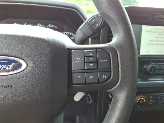 Used 2023 White Ford XL image 26