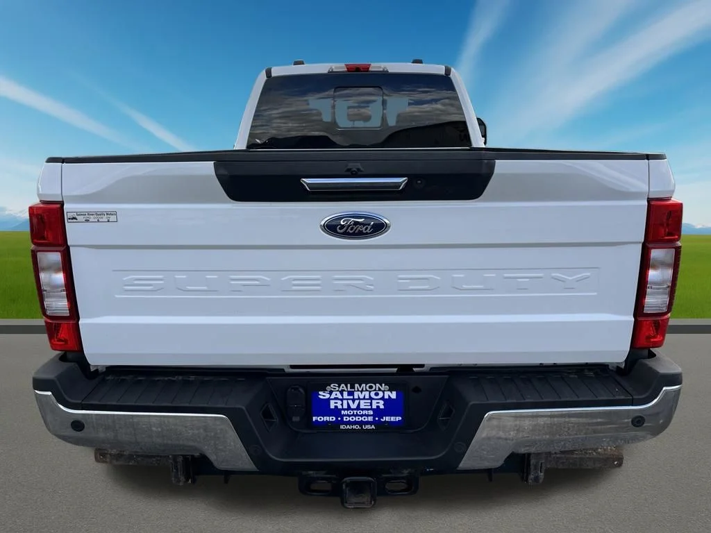 Used 2022 White Ford Lariat image 6