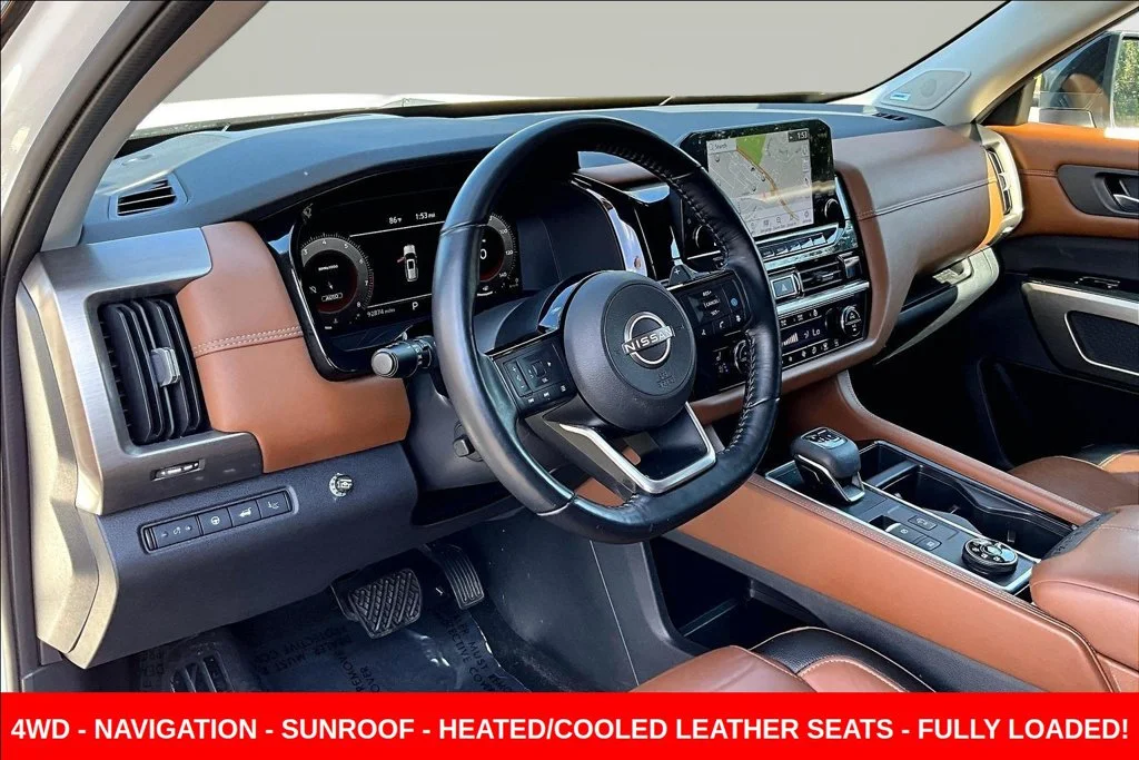 Used 2022 White Nissan Platinum image 21