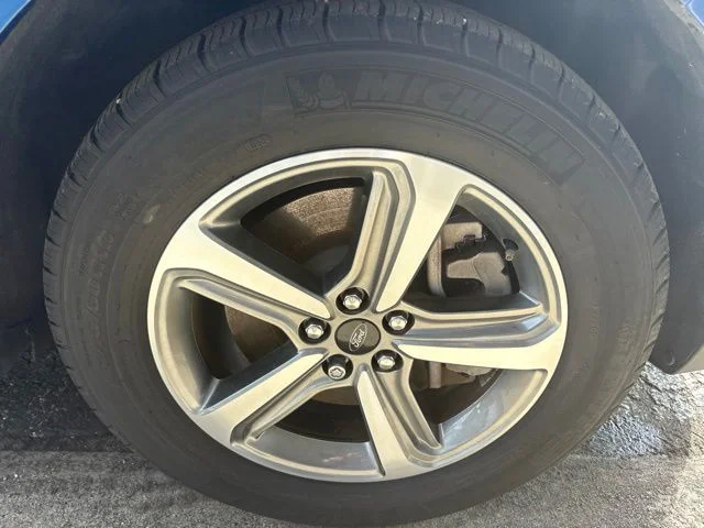Used 2024 Blue Ford SEL image 31