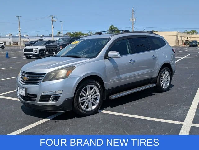 Used 2015 Silver Chevrolet LT image 3