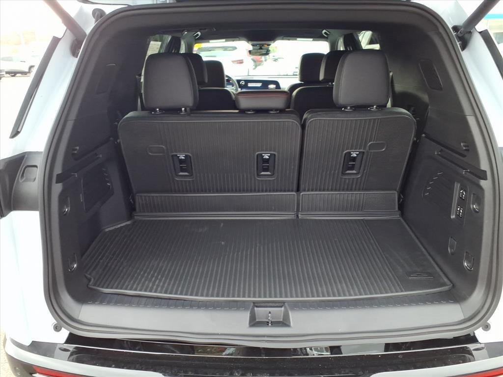 2026 Chevrolet Traverse RS - Photo 8