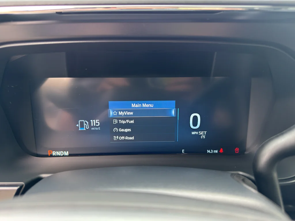 New 2026 Oxford White Ford F-350® Lariat® image 15