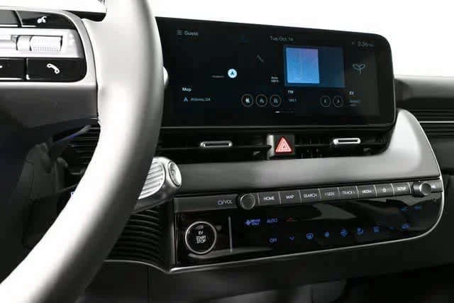 New 2026 Atlas White Hyundai SEL image 22