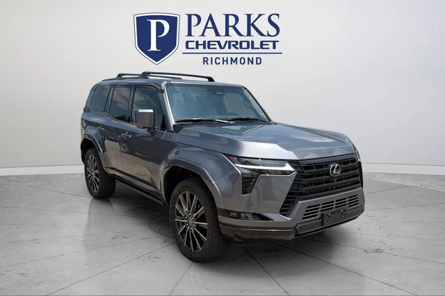 Used 2026 Gray Lexus 550 Luxury+ image 1