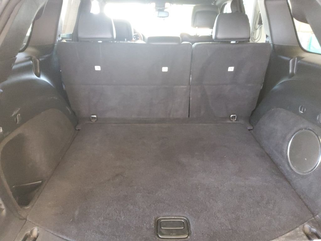 Used 2019 White Jeep Limited image 30