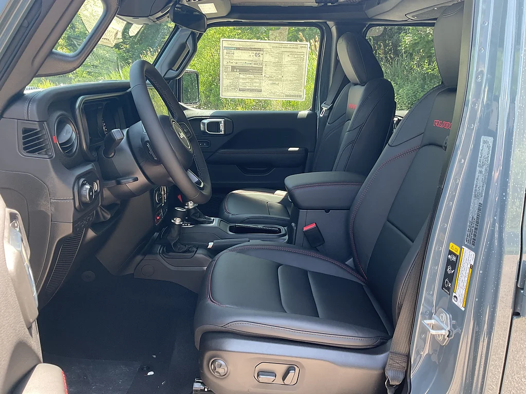 New 2026 Anvil Clearcoat Jeep 4-Door Rubicon 4x4 image 8
