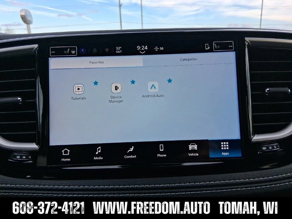2026 Chrysler Pacifica Select - Photo 41