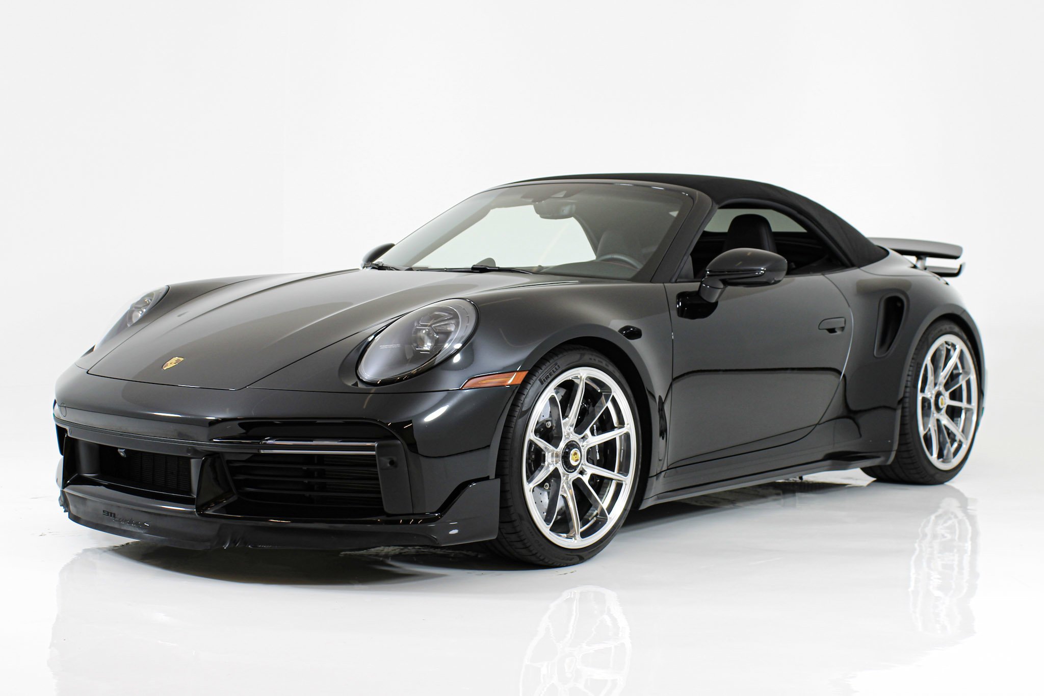 Used 2024 Black Porsche Turbo S Cabriolet image 4