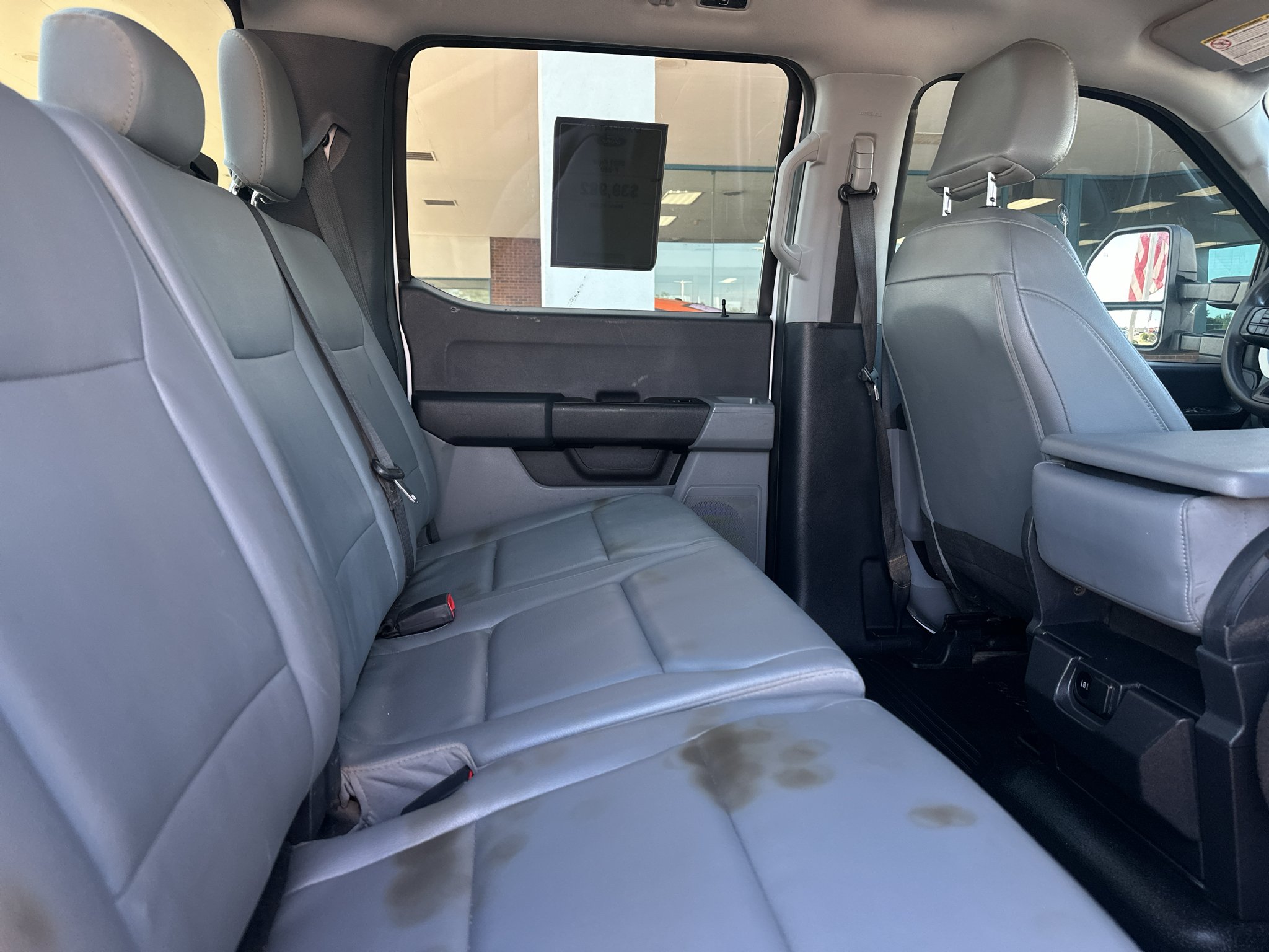 Used 2023 Oxford White Ford XL image 6