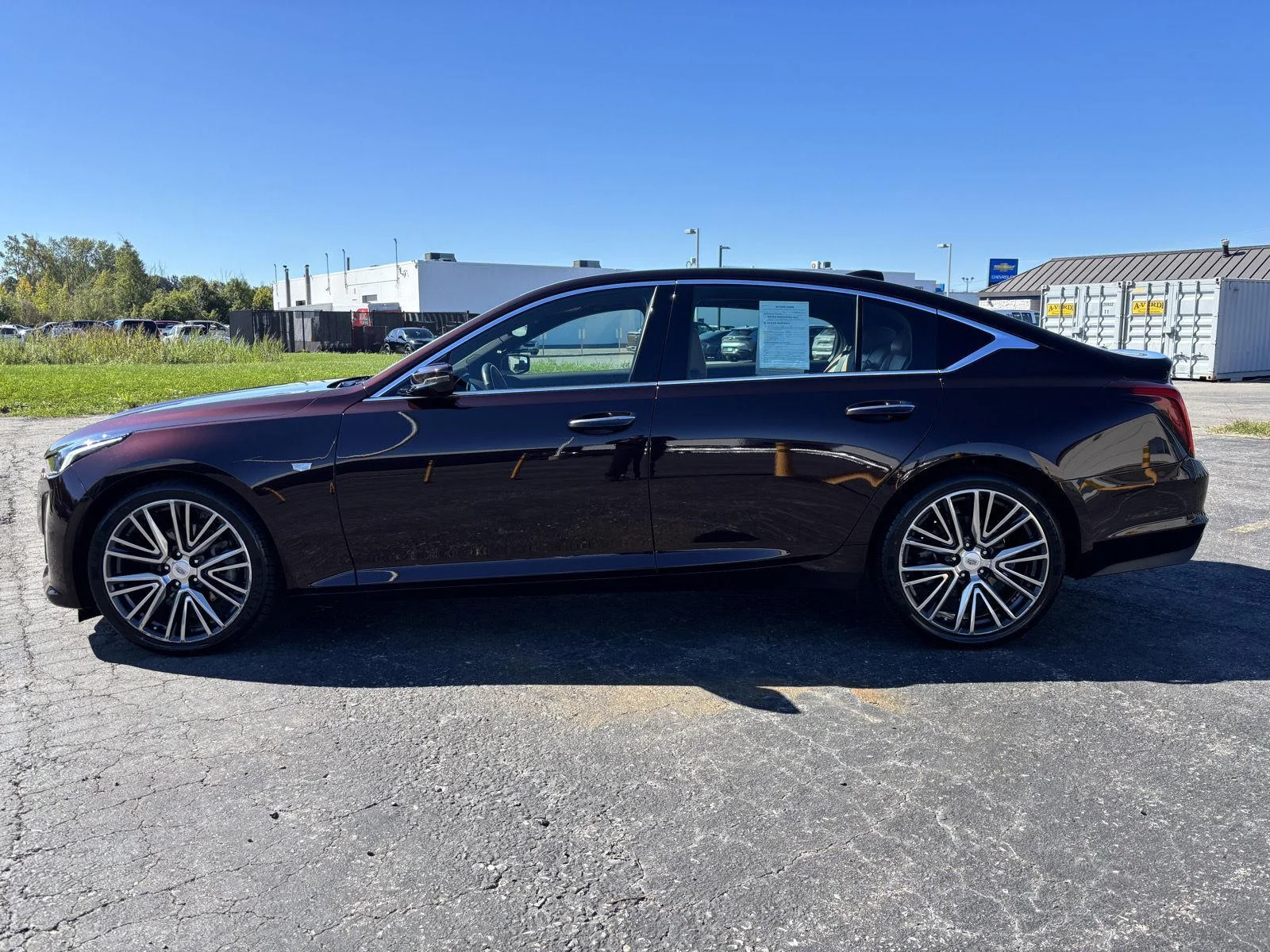 Used 2021 GARNET METALLIC Cadillac Premium Luxury image 4