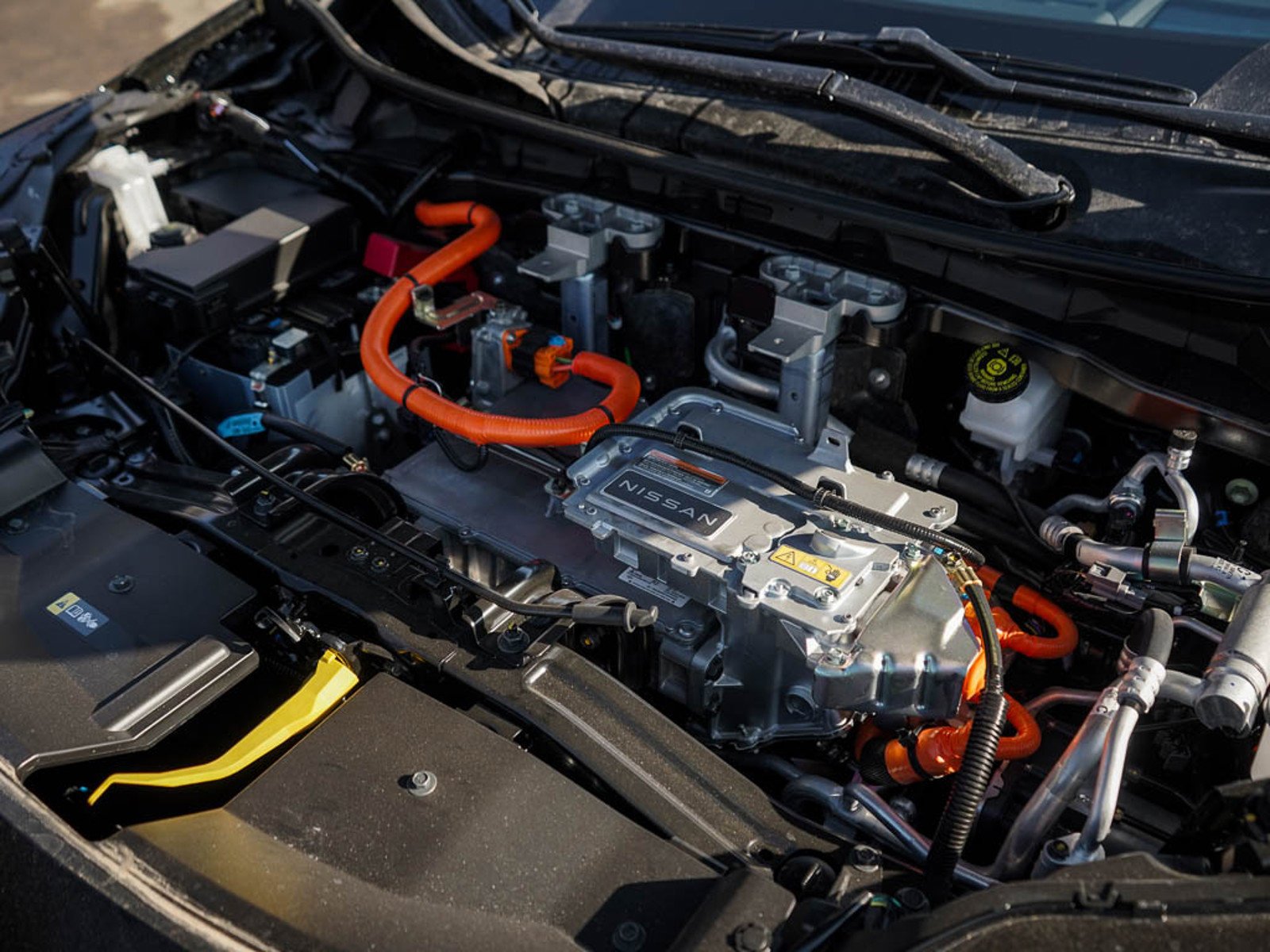 2025 Nissan ARIYA Platinum+ - Photo 7