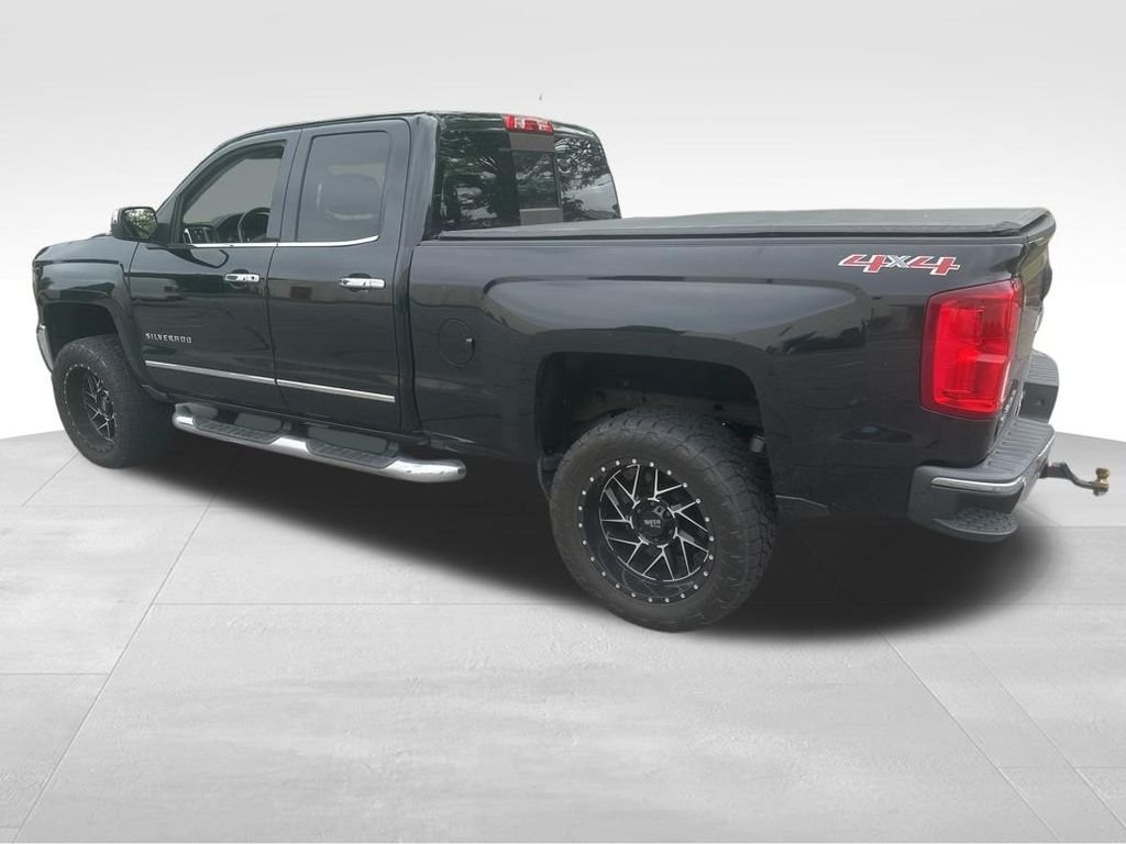 Used 2016 Black Chevrolet LTZ image 14