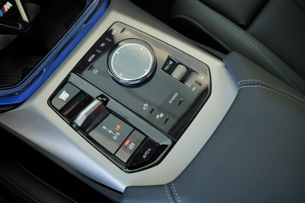 Used 2026 Dark Graphite BMW 30 xDrive image 18