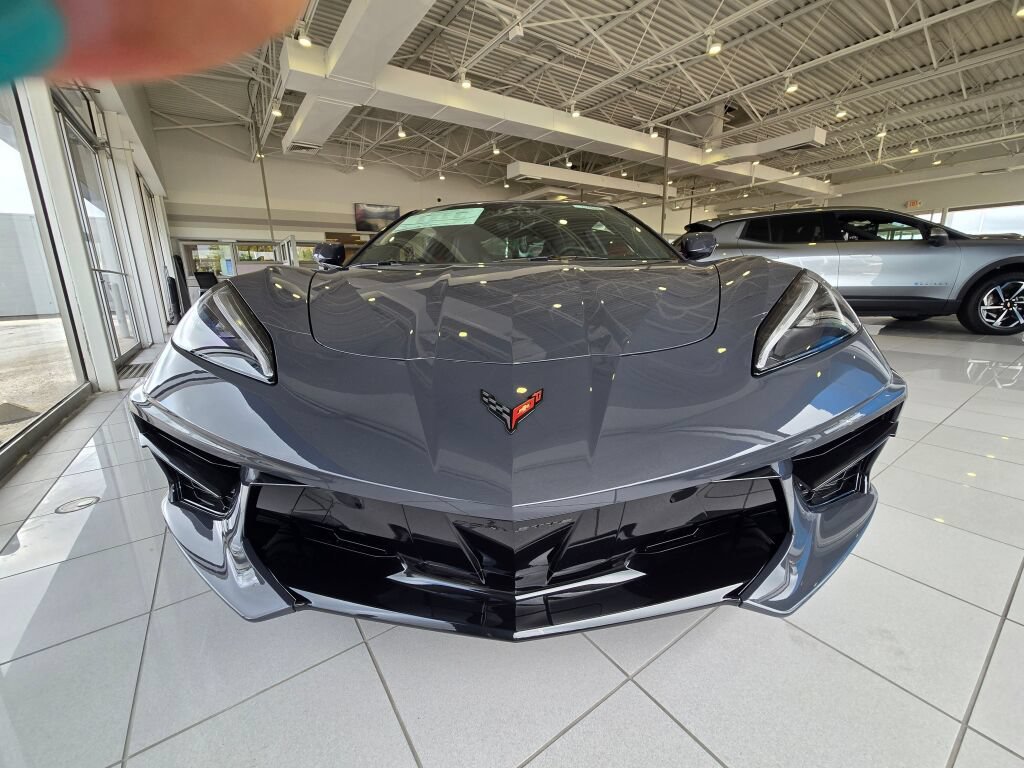 New 2027 Pitch Gray Metallic Chevrolet 1LT image 2