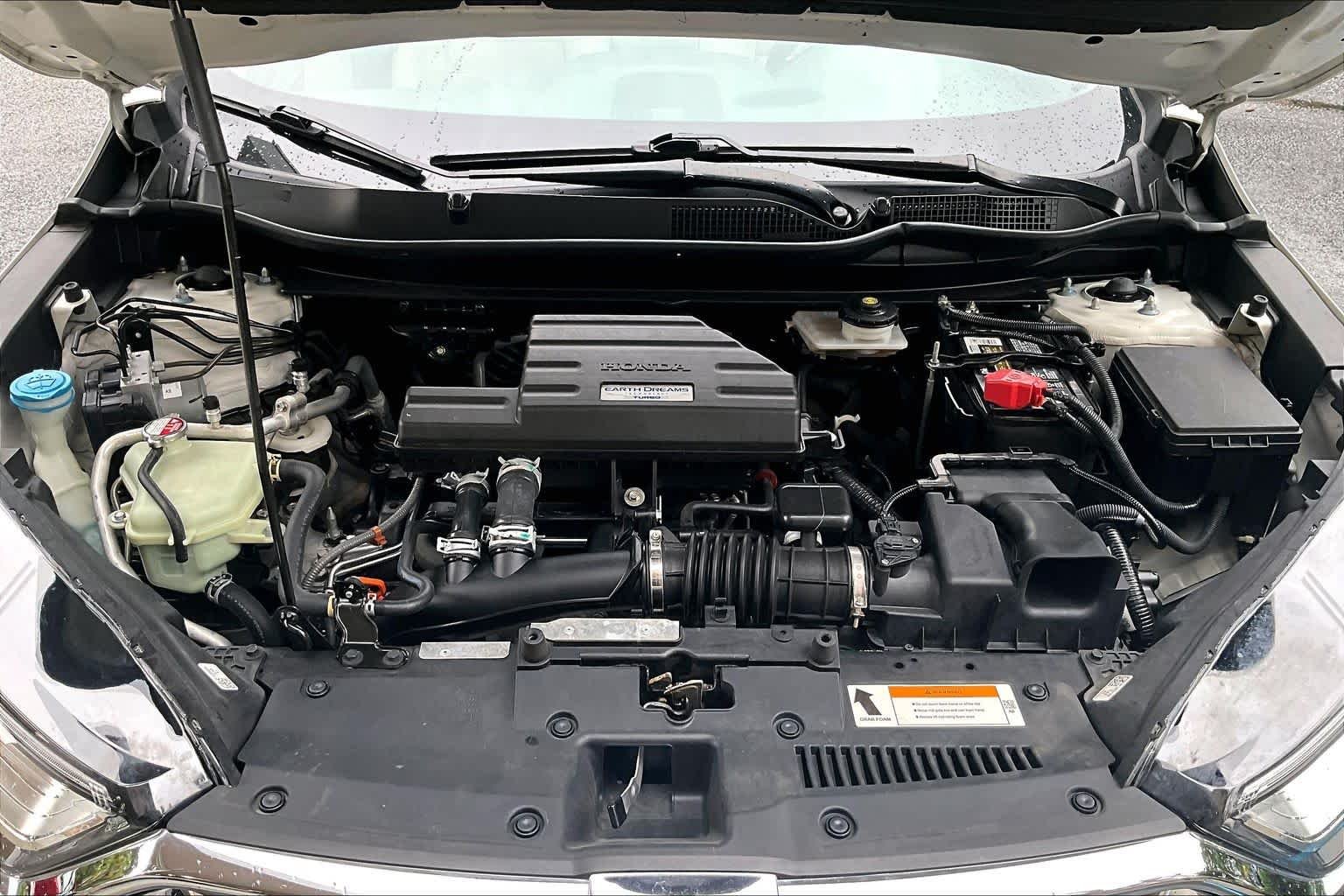 Used 2018 White Diamond Pearl Honda Touring image 32