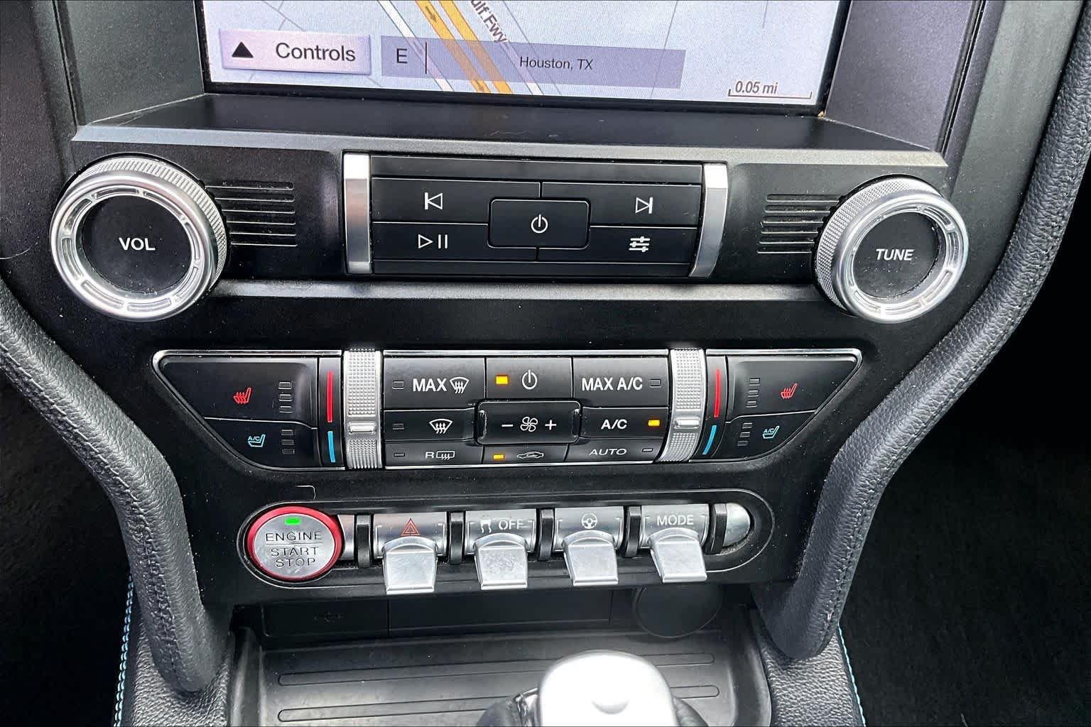 Used 2019 Shadow Black Ford EcoBoost Premium image 28