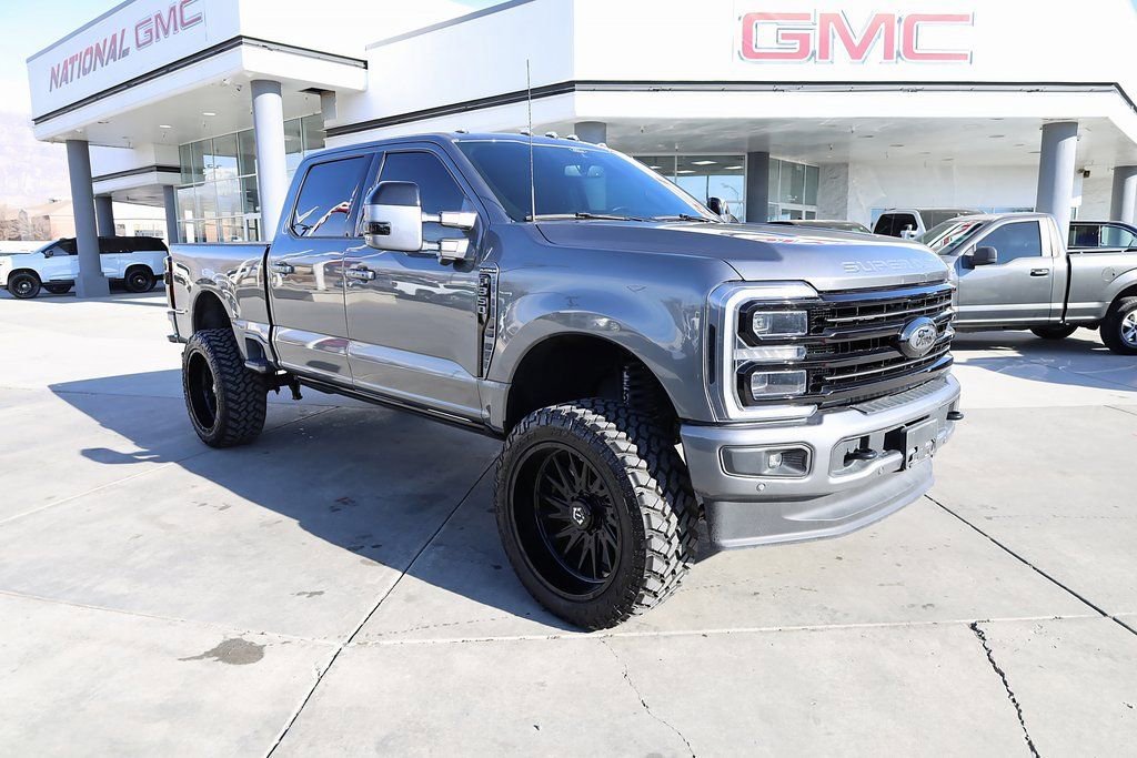 2025 Ford F-350 Super Duty Platinum - Photo 8