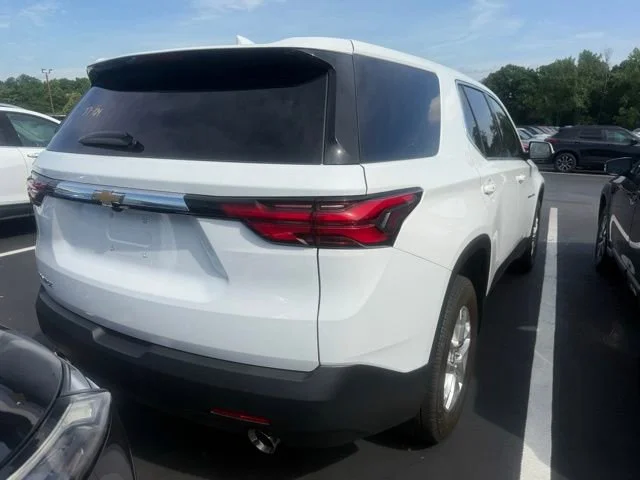 Used 2023 Summit White Chevrolet LS image 7