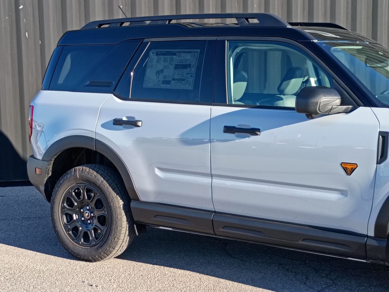 View vehicle photo 5