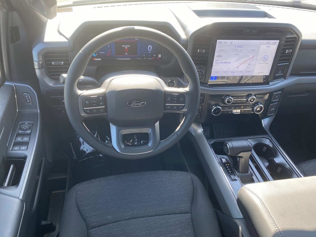 New 2026 Carbonized Gray Metallic Ford XLT image 10