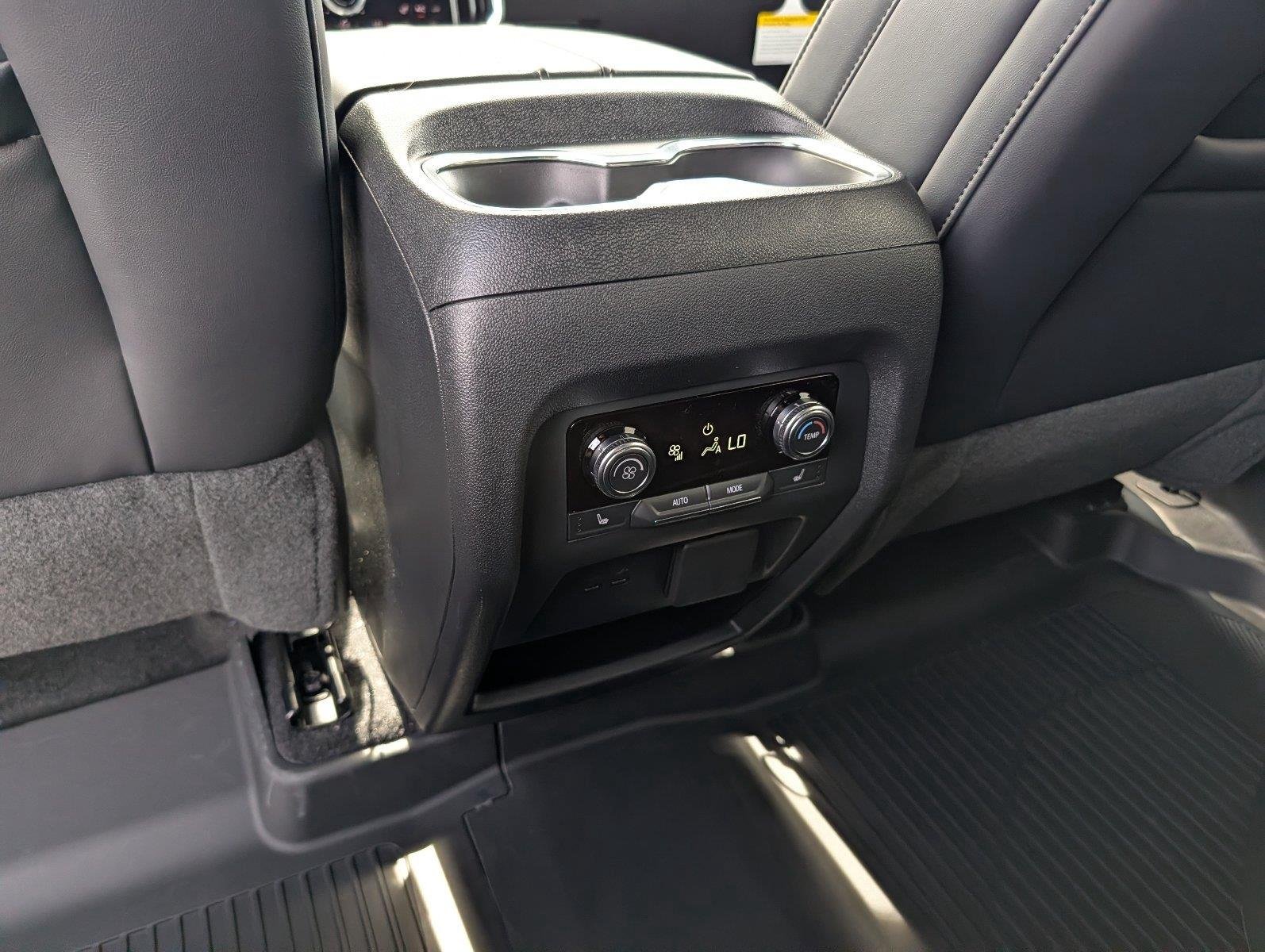New 2027 Sterling Metallic GMC Elevation image 32