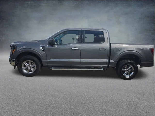 Used 2024 Gray Ford XLT image 4
