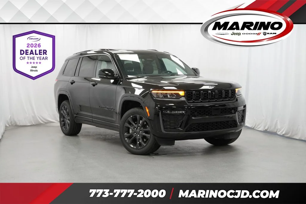 New 2026 Diamond Black Crystal Pearl-Coat Exterior Paint Jeep Limited image 1