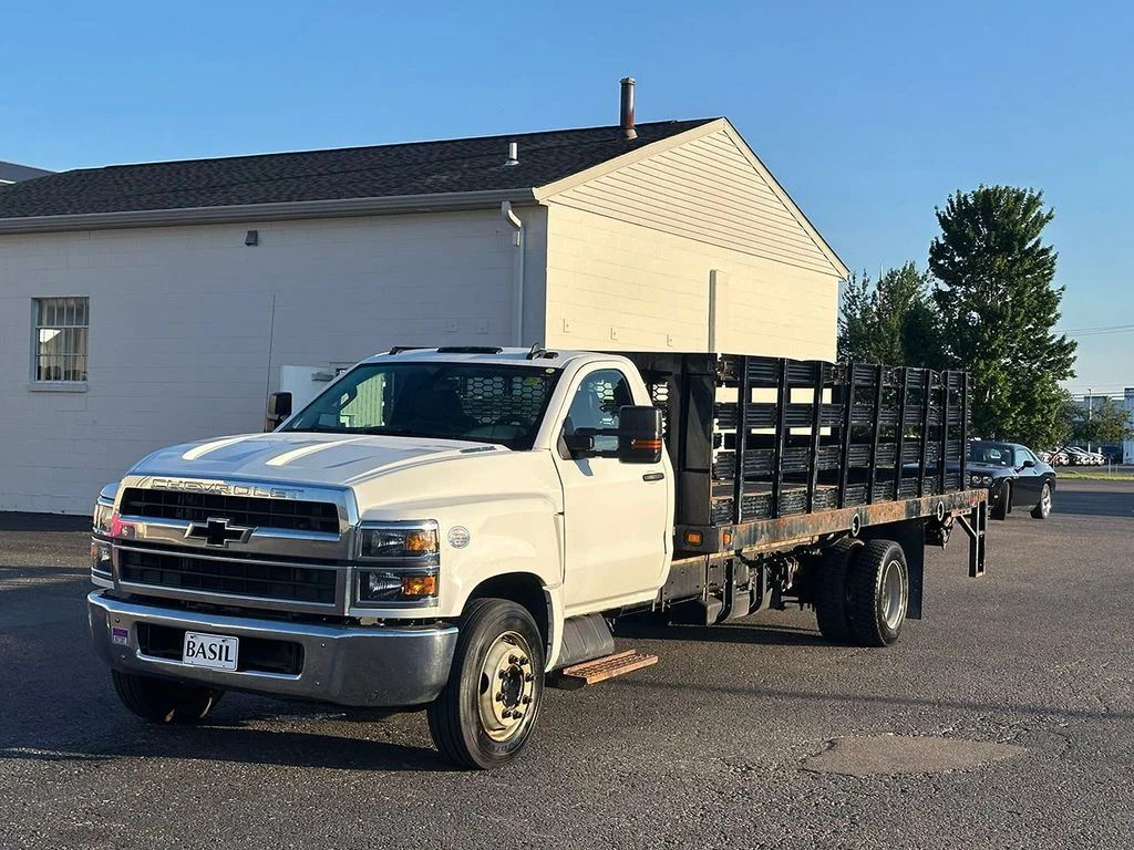 Used 2021 White Chevrolet Work Truck image 22