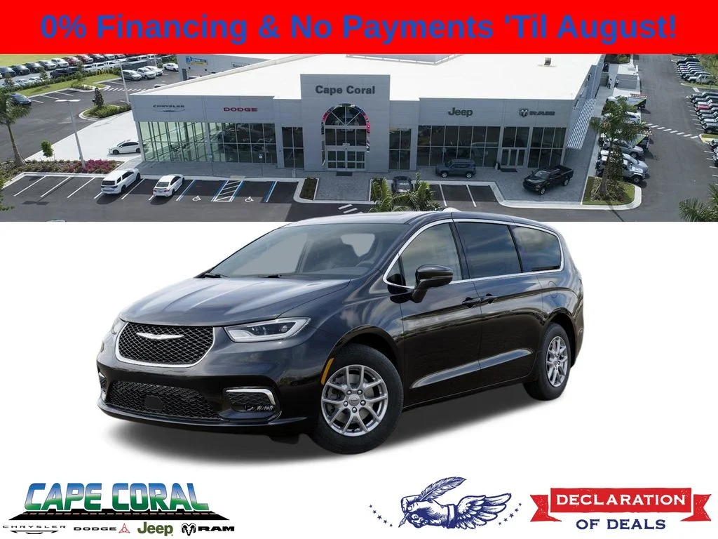 2026 Chrysler Pacifica Select's photo