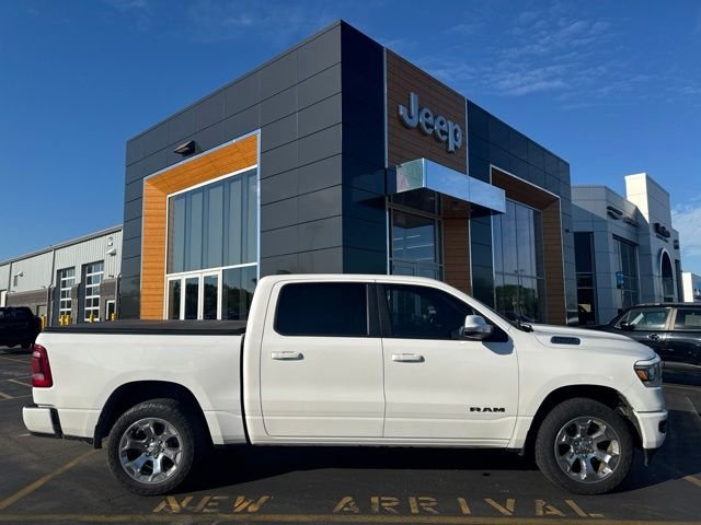 2019 RAM 1500 Big Horn/Lone Star 4x4 Crew Cab 5'7's photo