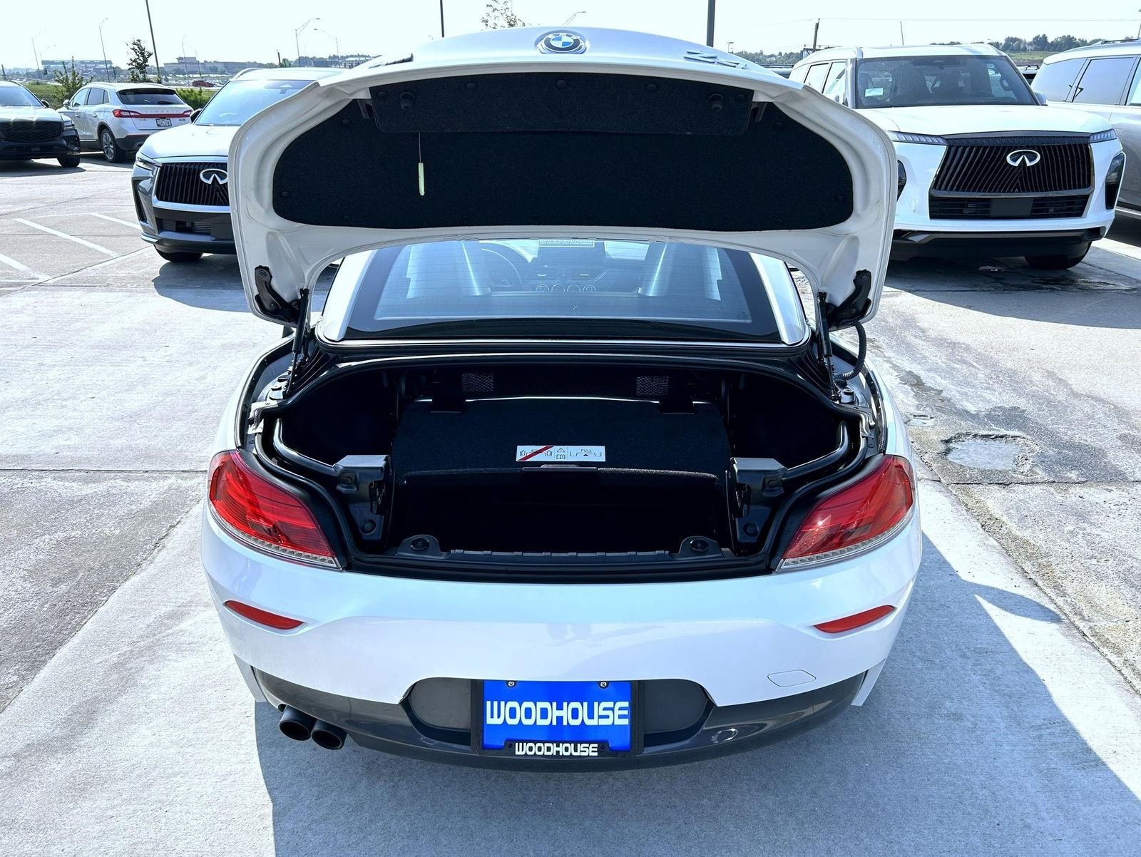 Used 2013 White BMW sDrive28i image 17