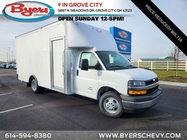 2025 Chevrolet Express 4500 177" WB's photo