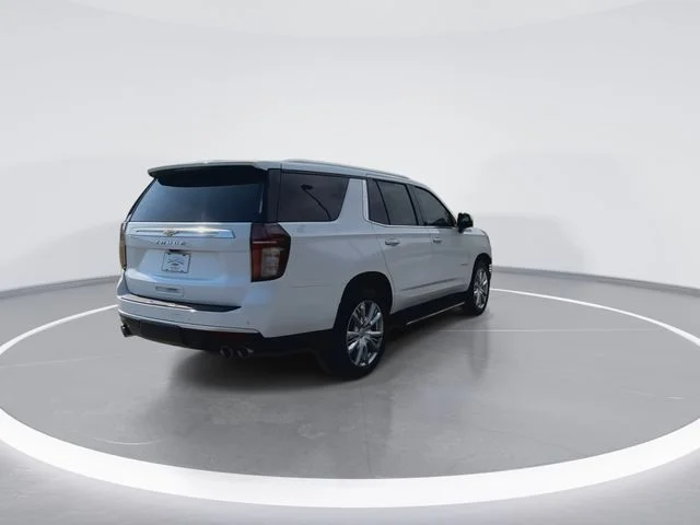 Used 2023 White Chevrolet High Country image 11