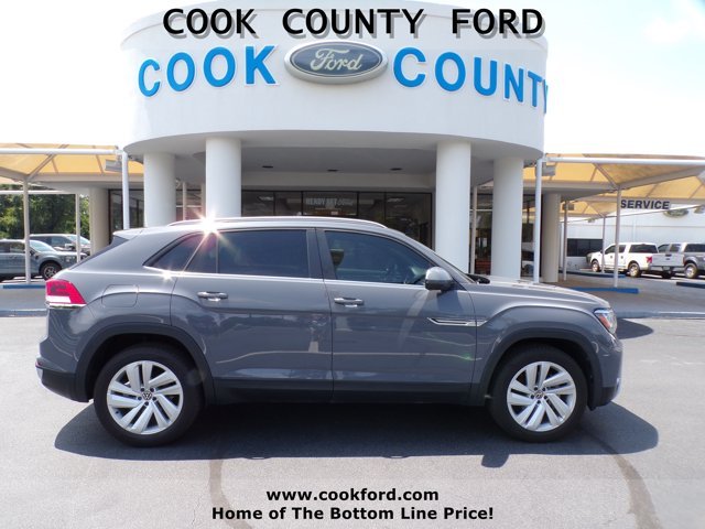 Used 2021 Pure Gray Volkswagen 2.0T SE w/Technology image 8