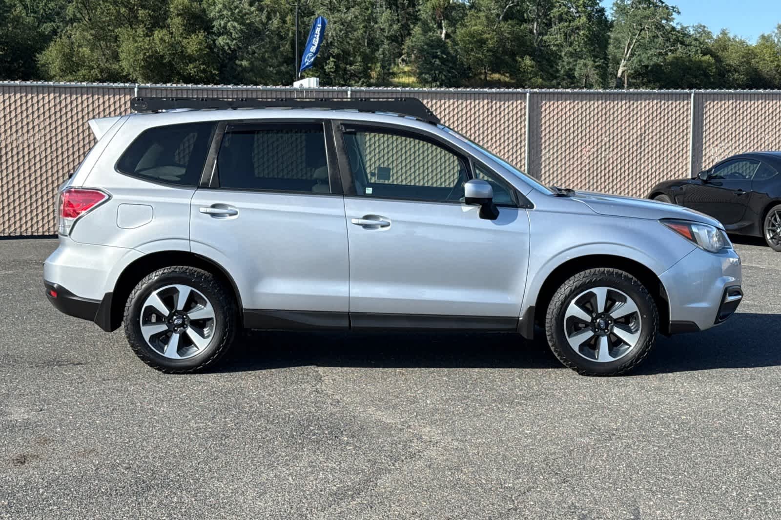 Used 2017 Subaru Forester Premium with VIN JF2SJAEC0HG801305 for sale in Sonora, CA