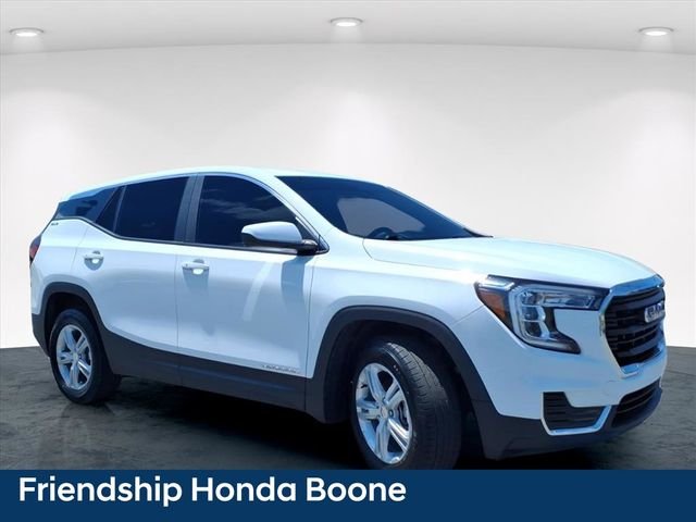 Used 2023 White GMC SLE image 5