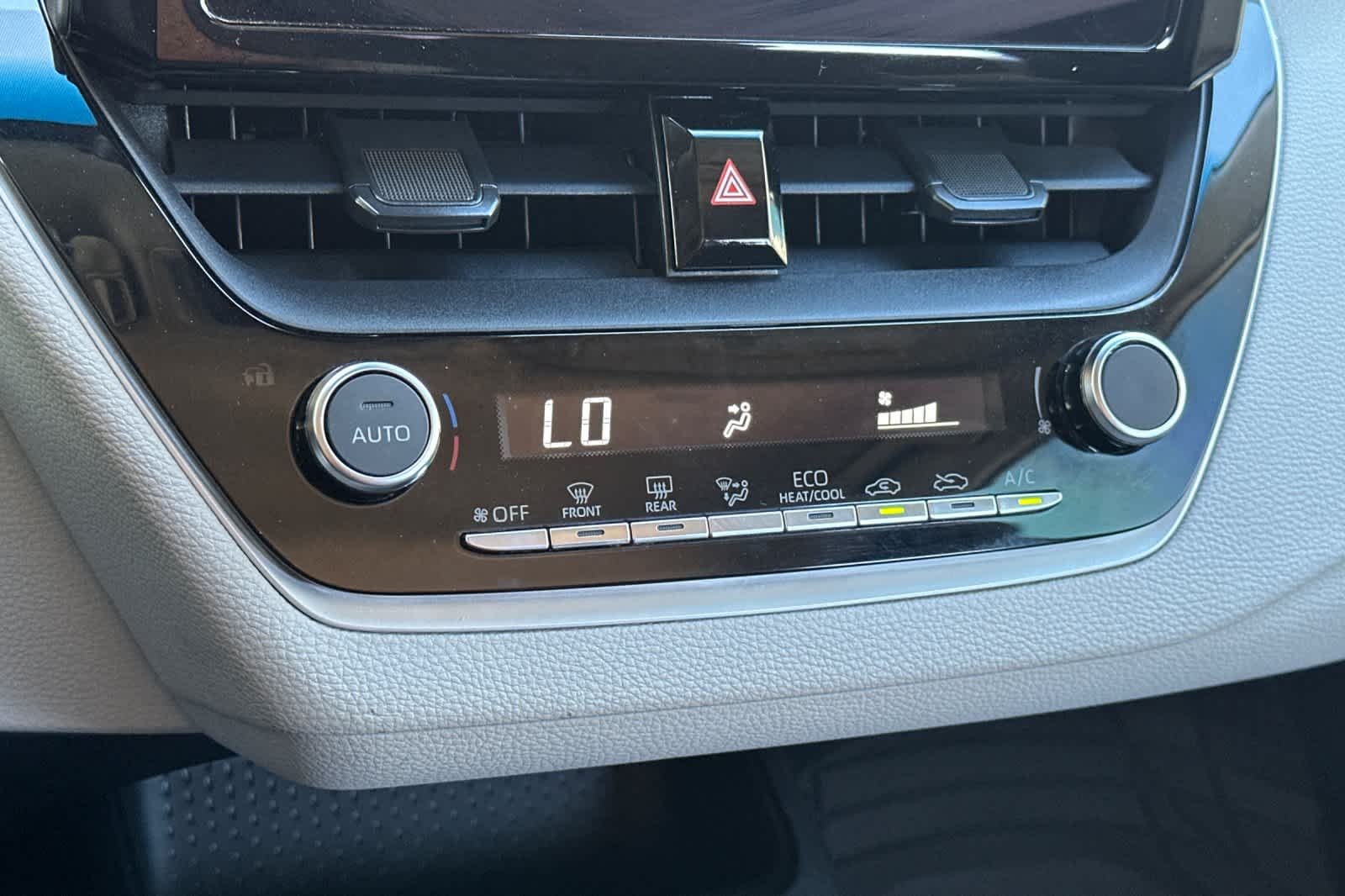 Used 2023 Classic Silver Metallic Toyota LE image 21