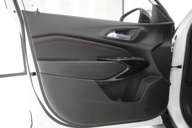 2026 Chevrolet Trax RS - Photo 14