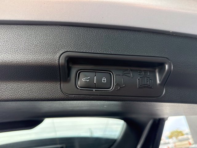 Used 2023 Silver Ford ST image 23